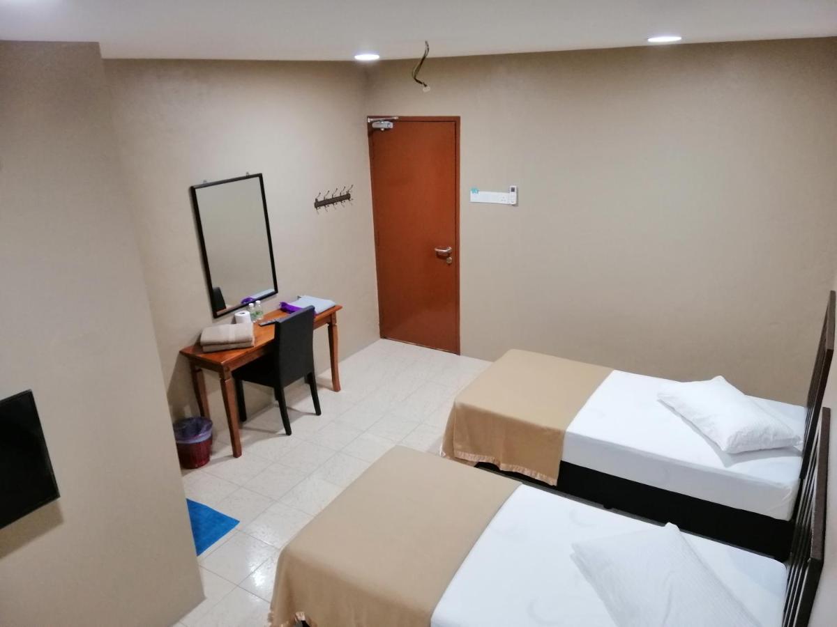 Hotel Nawar Pasir Mas Екстериор снимка
