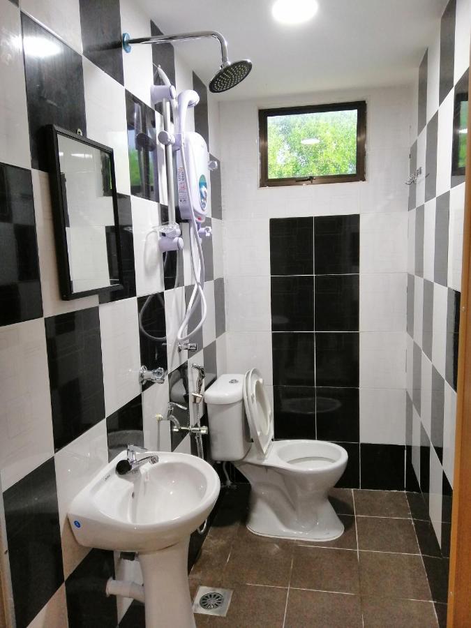 Hotel Nawar Pasir Mas Екстериор снимка
