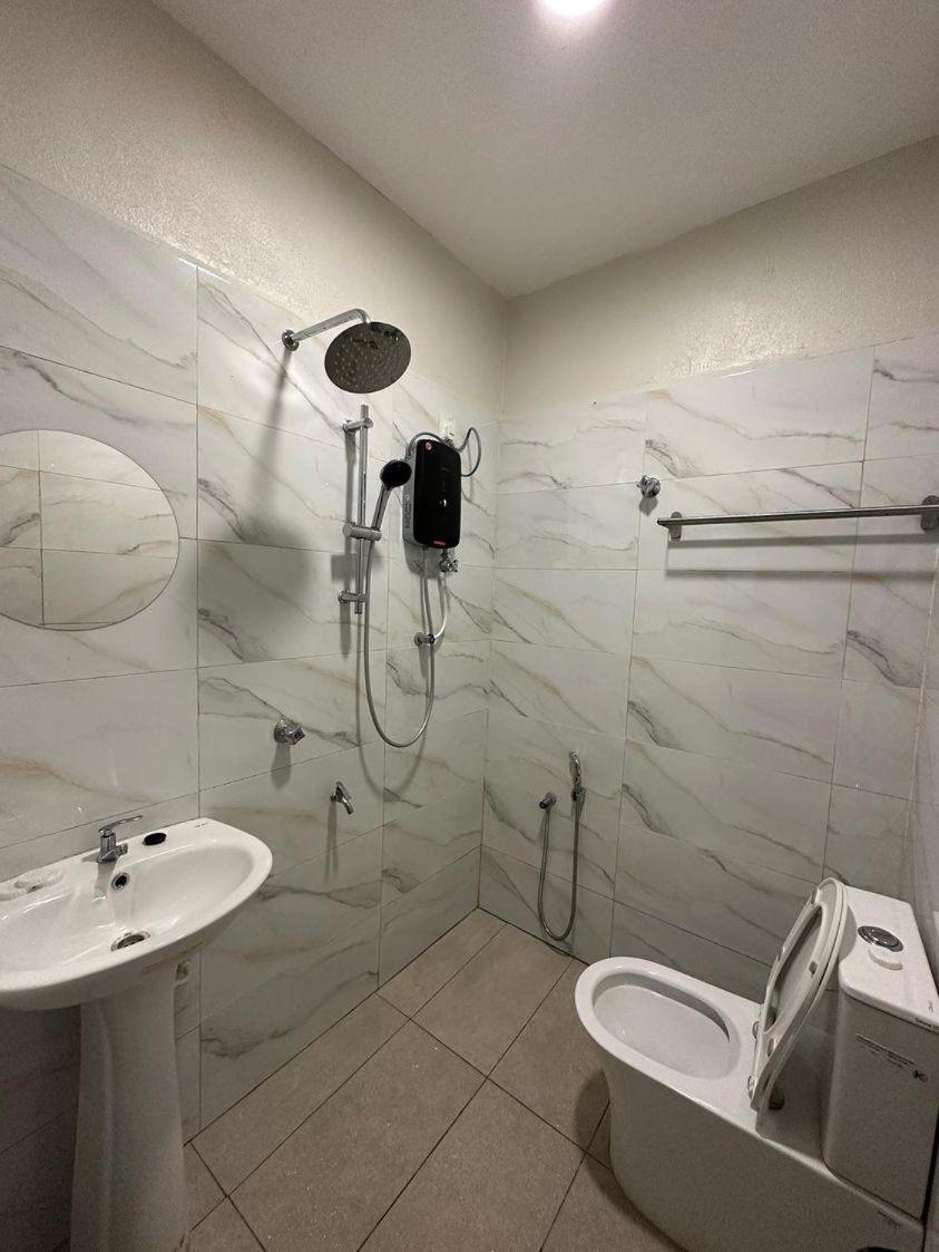 Hotel Nawar Pasir Mas Екстериор снимка