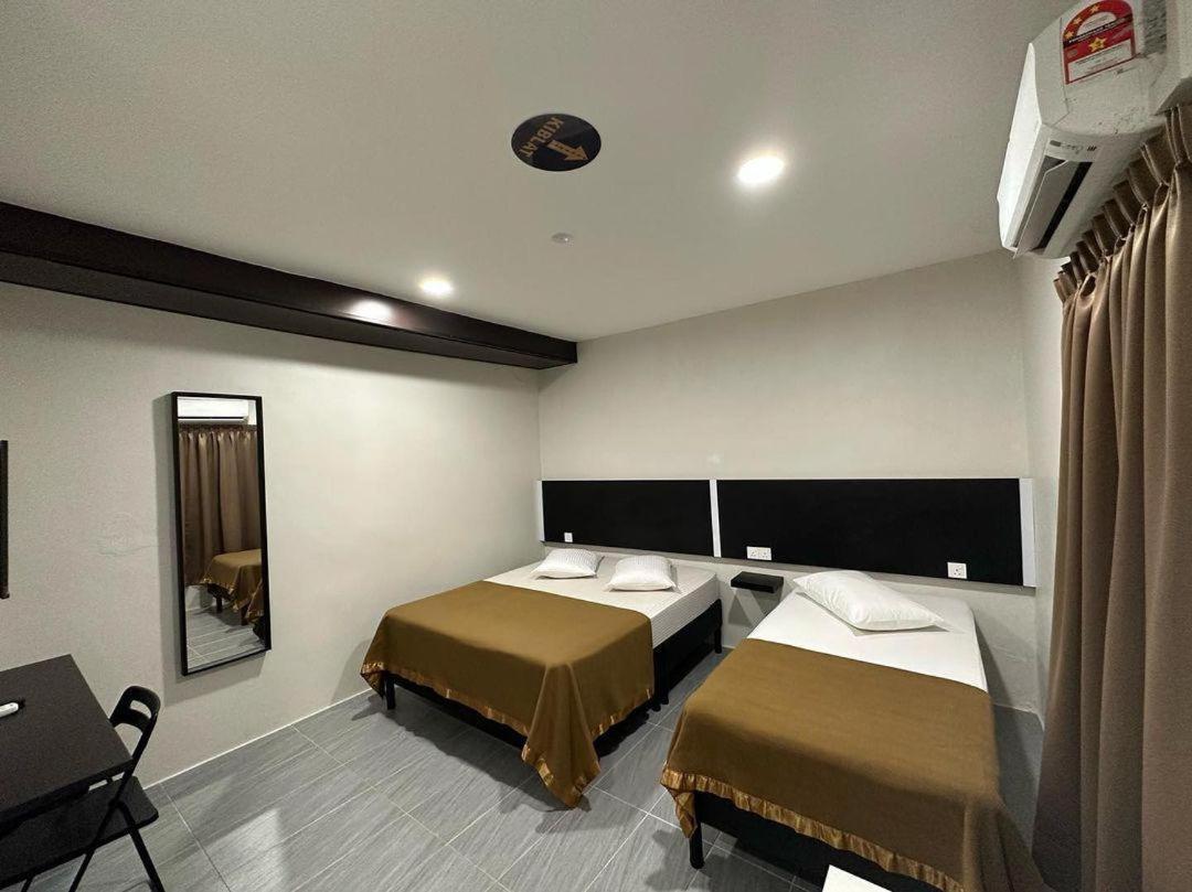 Hotel Nawar Pasir Mas Екстериор снимка